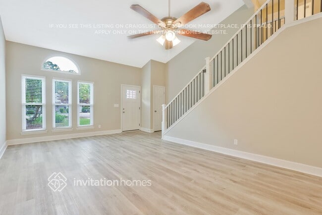 Building Photo - 4995 Bent Creek Ct