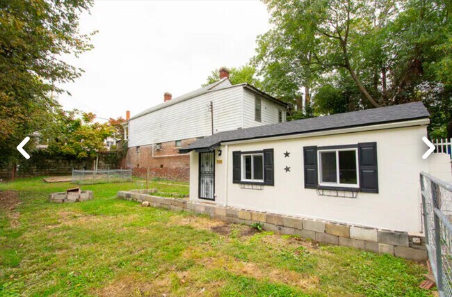 Foto del edificio - 1142 E Kentucky St