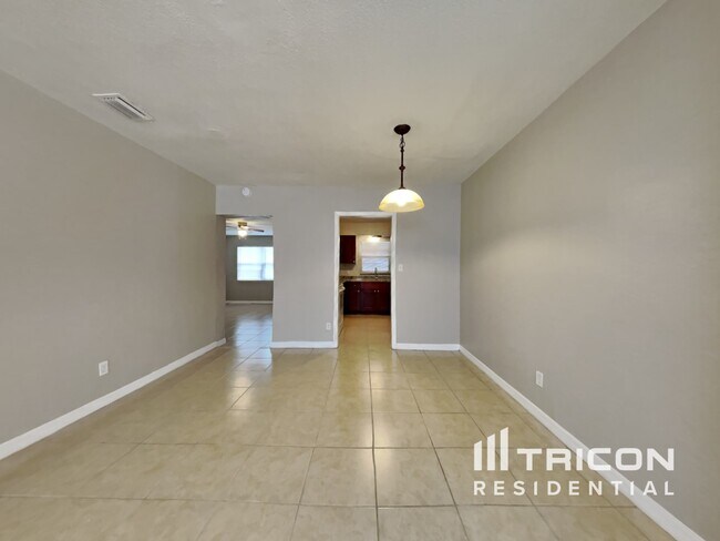 Foto del edificio - 6297 20th St S