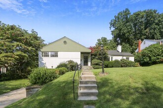 Building Photo - 5806 Osceola Rd