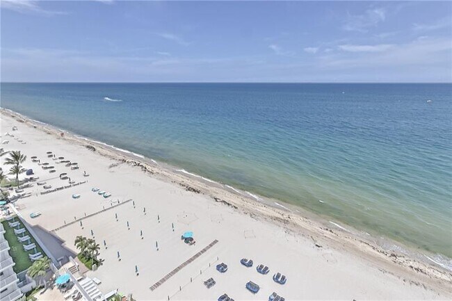 Building Photo - 3700 Galt Ocean Dr