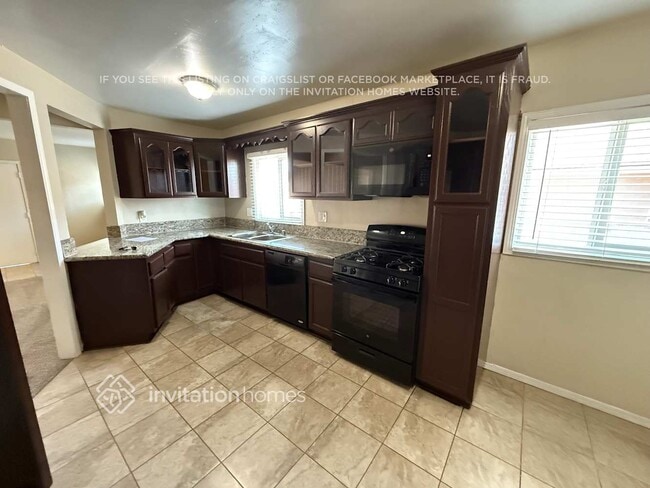Foto del edificio - 5715 Deane Ave
