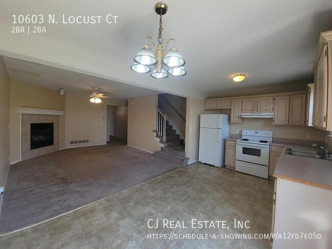 Foto del edificio - 10603 N Locust Ct