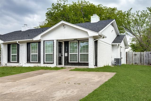 Foto del edificio - 519 Gibbins Ct