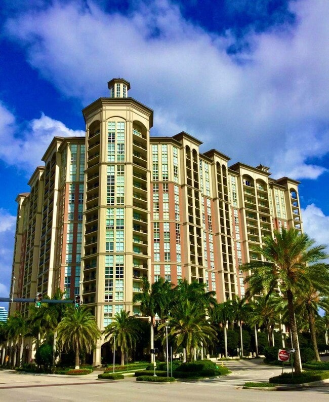 550 Okeechobee Blvd Unit Mph04, West Palm Beach, FL 33401 Condo for