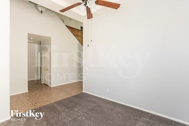 Foto del edificio - 15716 N 156th Ln