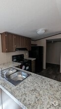 Building Photo - 514 Woodland Dr