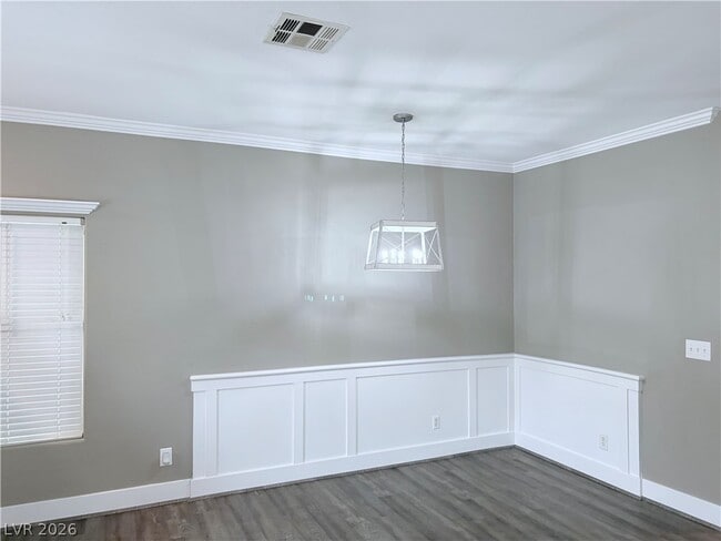 Building Photo - 5104 Jordan Frey St
