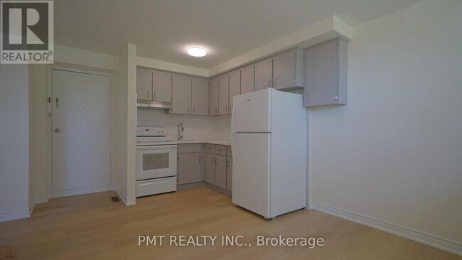 Photo du bâtiment - 137 Brookhaven Dr