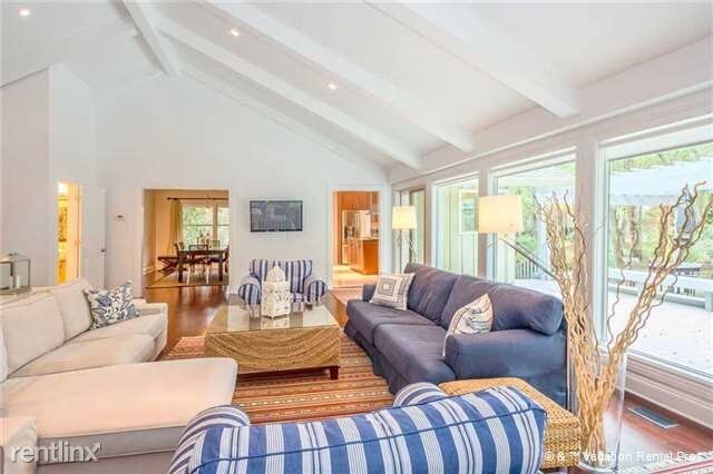 Foto del edificio - 1 Swing About