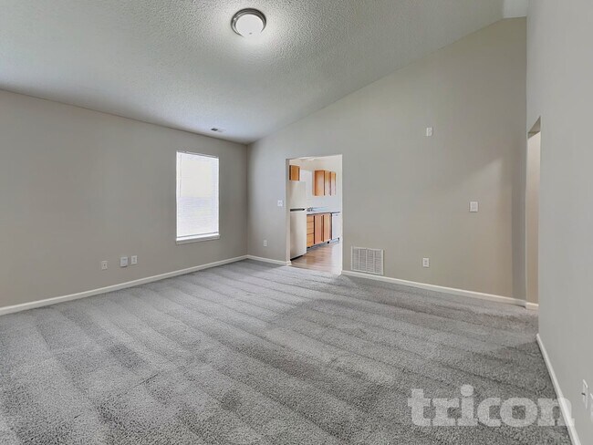 Foto del edificio - 643 Rocky Meadow Dr