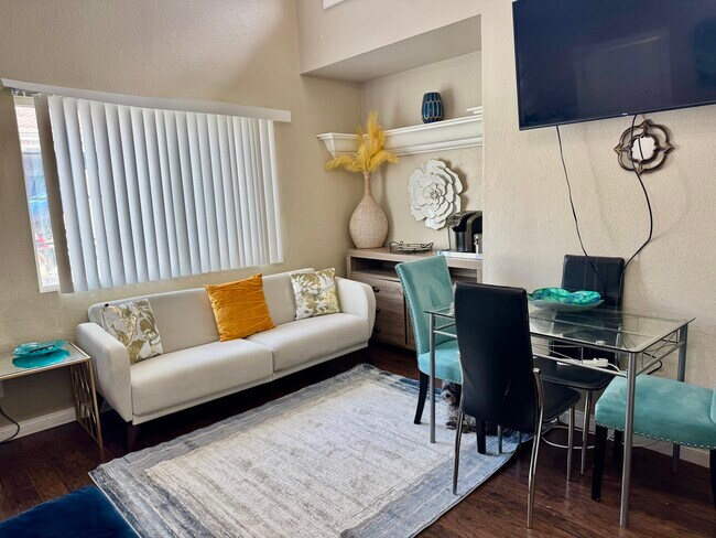 Foto del edificio - 6918 Coley Ave