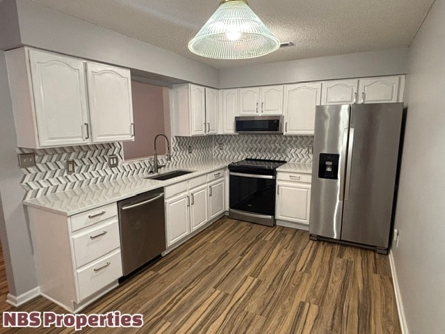 Foto del edificio - 8032 Stablegate Way