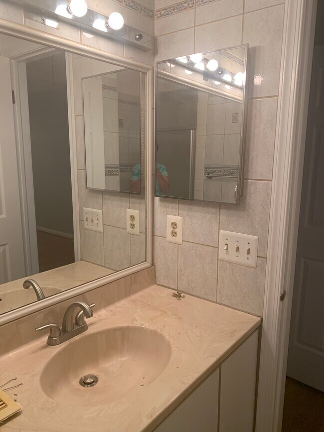 91 Country Walk, Devon, PA 19333 Townhome Rentals in Devon PA