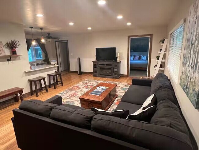 Foto del edificio - 2957 Autumn Dr