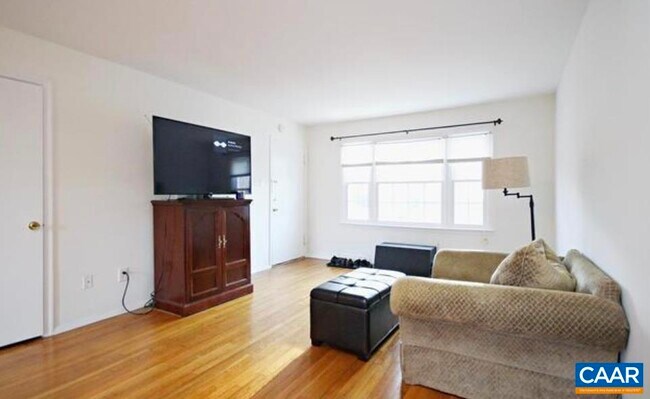 Foto del edificio - 163 Hessian Hills Way