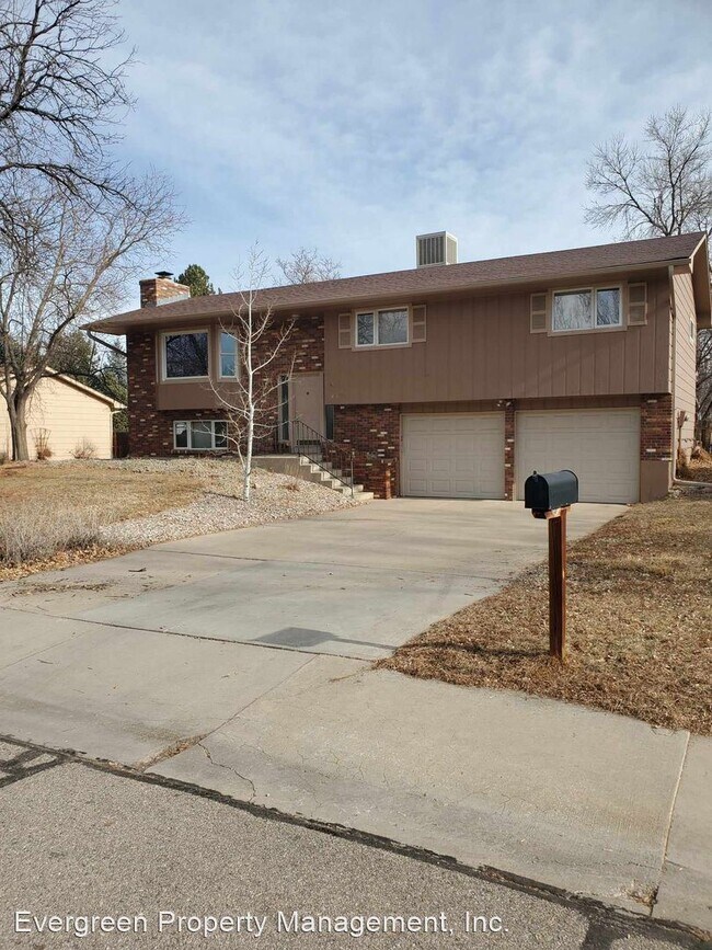 Foto del edificio - 4 br, 2.5 bath House - 2206 Wakefield Dr