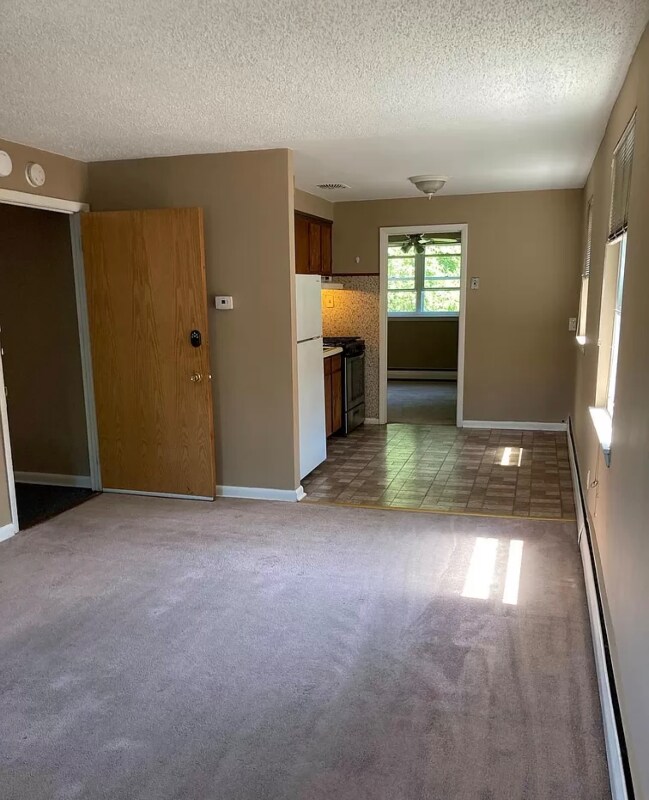 Foto principal - 203 Robbins St