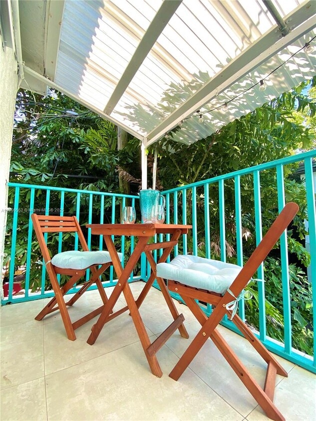 Foto principal - 118 NE 46th St