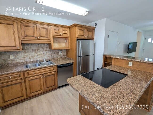 Foto del edificio - 54 Faris Cir