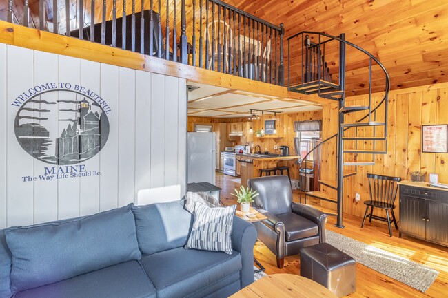 Building Photo - 1172 Bar Harbor Rd