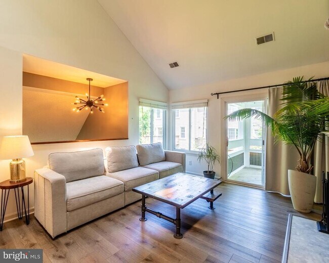 Foto del edificio - 12206 Fort Buffalo Cir