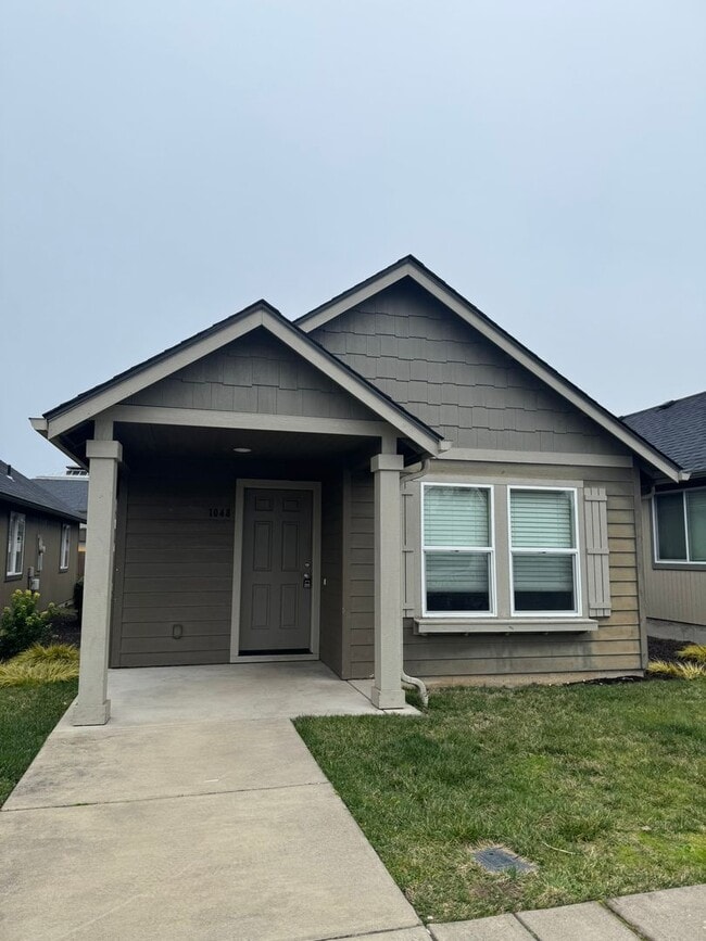 Foto del edificio - Great 3 bedroom home in Cottage Grove