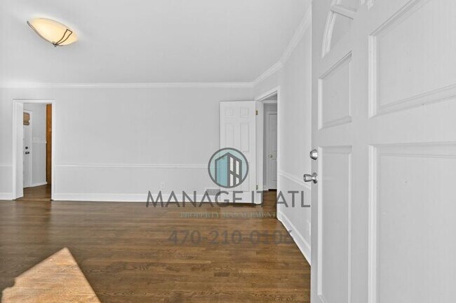 Foto del edificio - Beautifully renovated 3 bedroom house in Tucker, GA!
