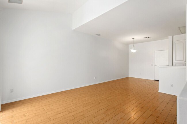 Building Photo - 4170 Via Candidiz