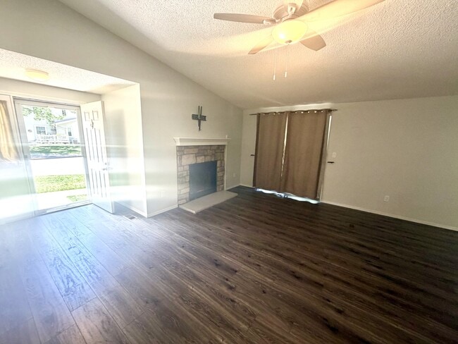 Photo - 8442 Everett Way Townhome
