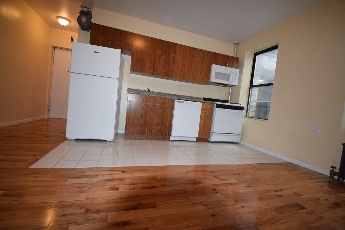 Foto principal - 9 Thayer St