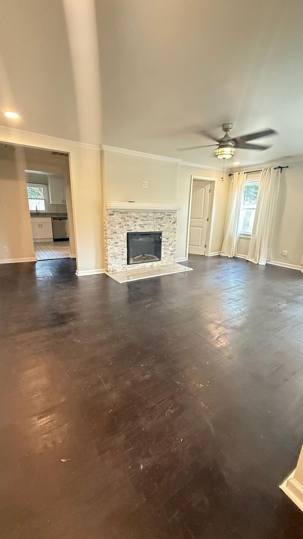 Building Photo - Charming 3BR House in Charlotte