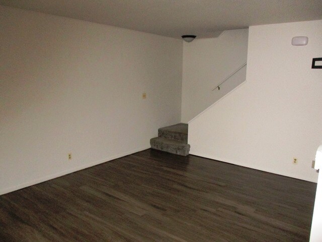 Foto del edificio - 203 S Regency Dr