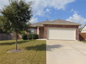 Building Photo - 124 Hollis Ln