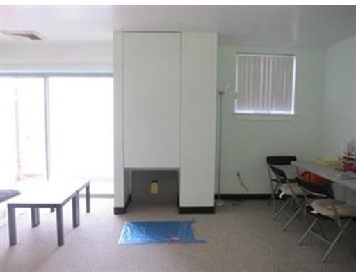 Foto del edificio - 100 W Squantum St