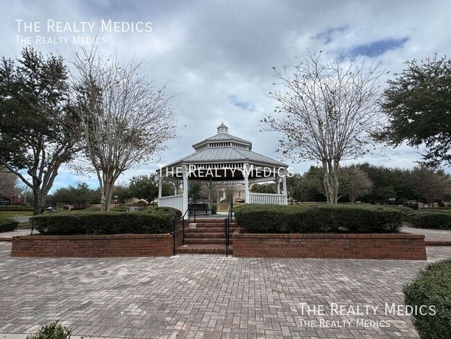 Building Photo - 6627 Queens Borough Ave