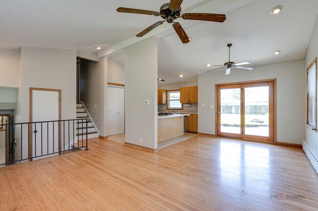 Foto del edificio - 17833 Iroquois Dr