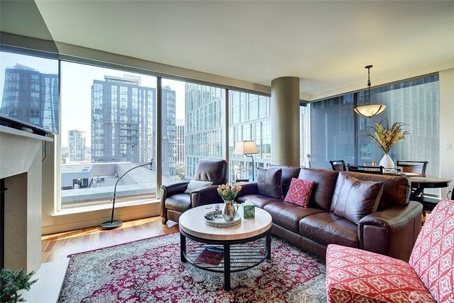 Building Photo - 2Bd/2Ba Bellevue Condo