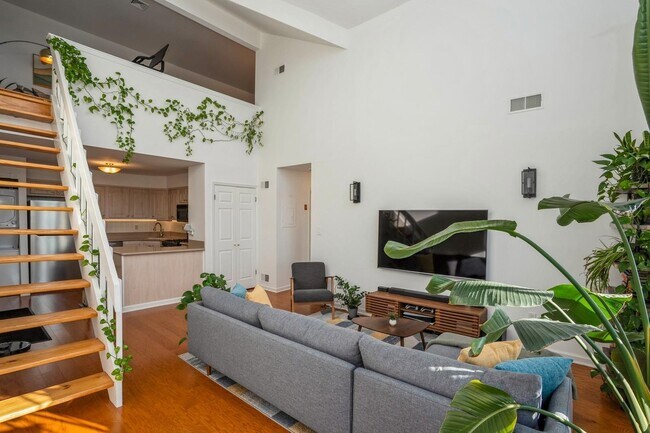 Foto del edificio - 4313 Smith Ave