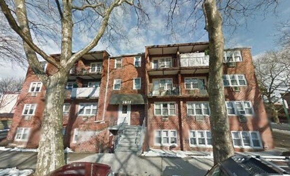 Building Photo - 3611 Shore Pky