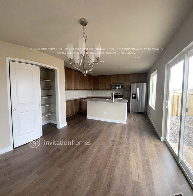 Building Photo - 10094 Luneth Dr