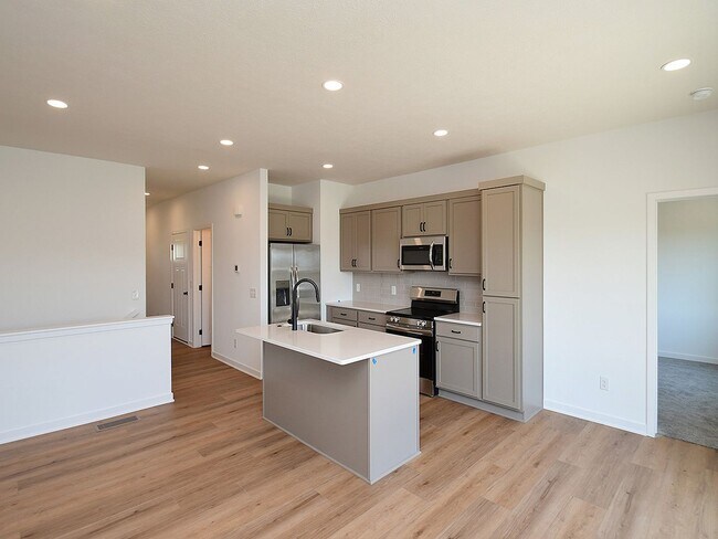 Foto del edificio - 14802-14804 Bruning Street