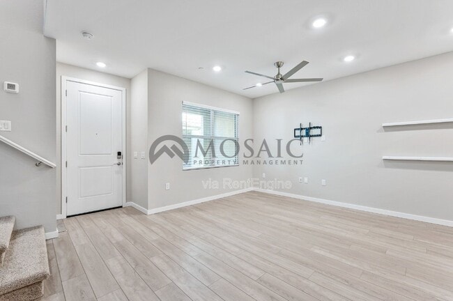 Foto del edificio - 778 E Harper St