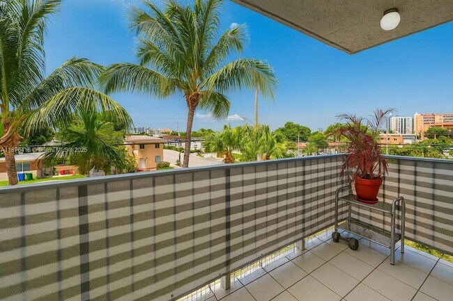 Foto del edificio - 140 NW 14th Ave