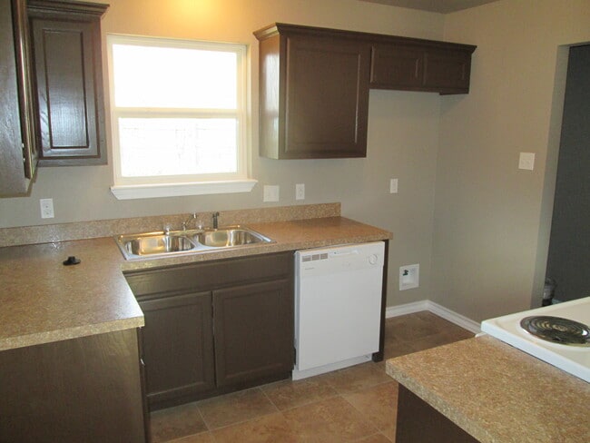 Foto del edificio - 530 W Heard St