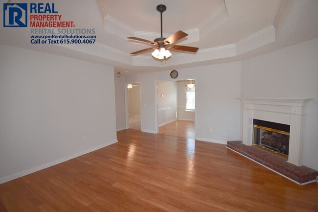 Foto del edificio - 3BR/2BA south Mboro 2-car garage, fenced backyard with brand new patio!