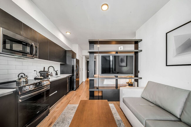 Foto del edificio - 398 NE 5th St