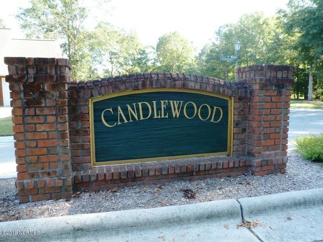 Building Photo - 105 Candlewood Dr