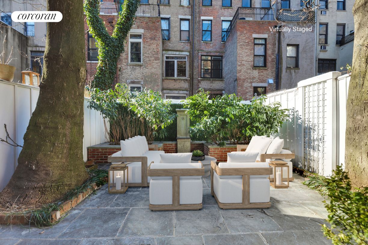 Primary Photo - 46 W 89th St