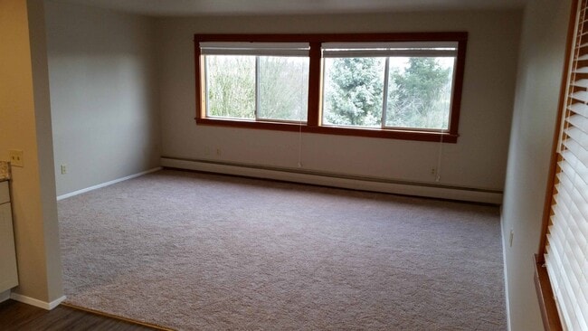 Interior Photo - Charlemagne